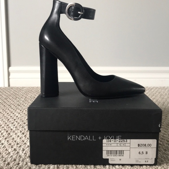 Kendall + Kylie Gloria Pumps - Picture 3 of 6